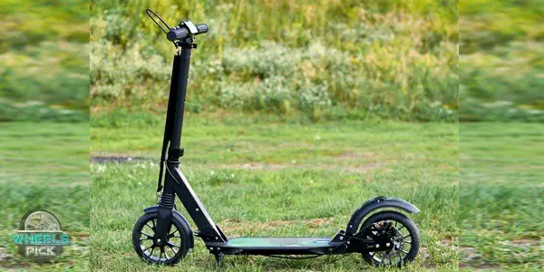 Kick Scooter Commuting